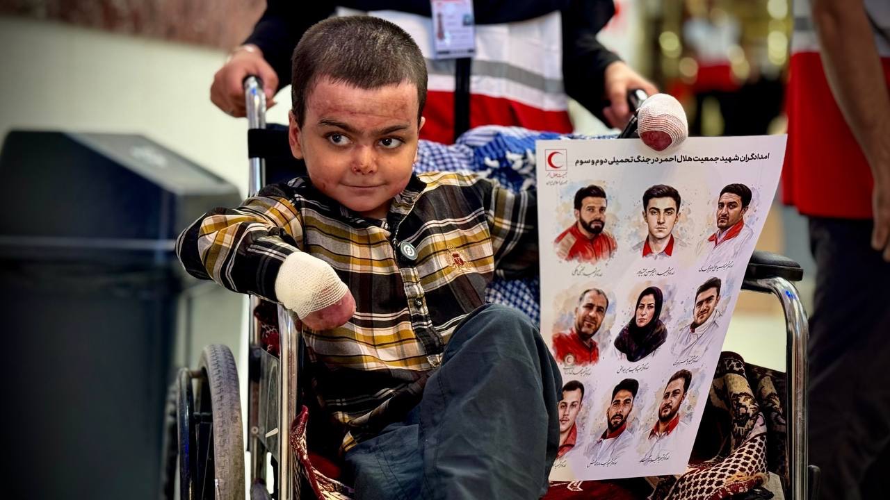از پانسمان تا ضریح / وقتی خدمت در هلالاحمر از درمان یک زخم فراتر میرود
