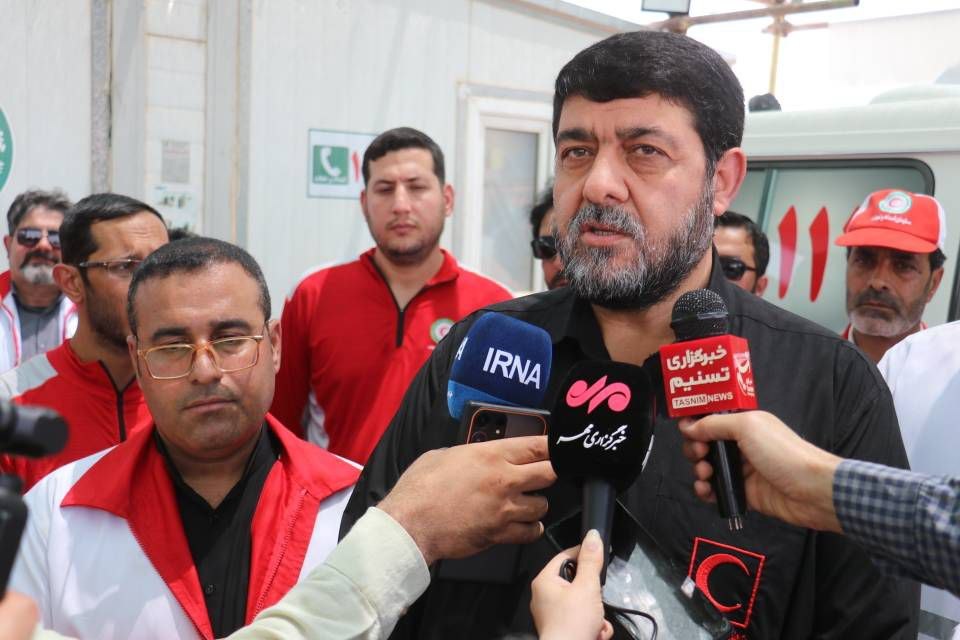 استقرار ۱۲۰ هزار نیروی هلال‌احمر در عملیات اربعین/ خدمت‌رسانی از مرزهای ایران تا مسیرهای زیارتی عراق/ ۸۵۰۰ نیروی داوطلب امدادی و درمانی در عراق حضور دارند