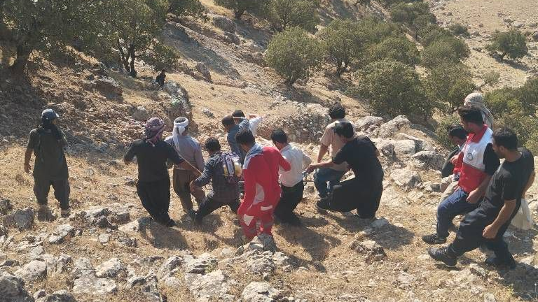 پایان نفسگیر ۸ ساعت جستوجو در ارتفاعات آبدانان/ مرد ۳۷ ساله مفقودشده زنده پیدا شد