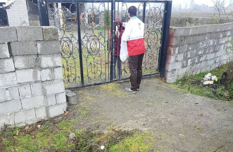 توزیع 800 ماسک رایگان در روستای کیشه خاله رضوانشهر