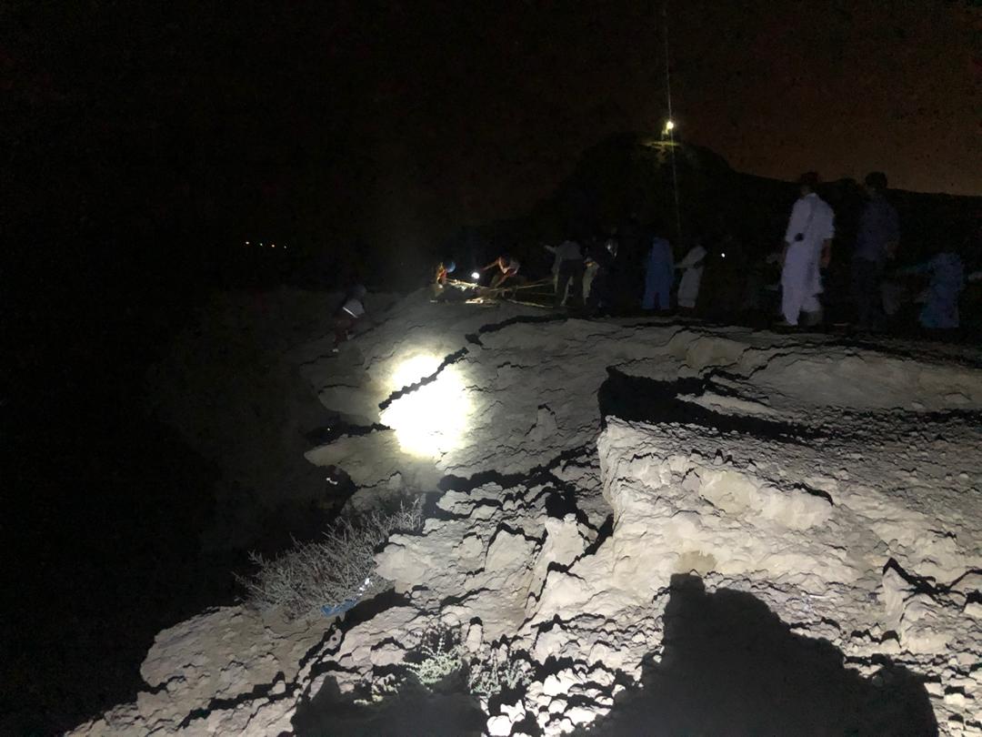 سقوط از صخره، جان مرد 43 ساله را در سواحل رمین چابهار گرفت