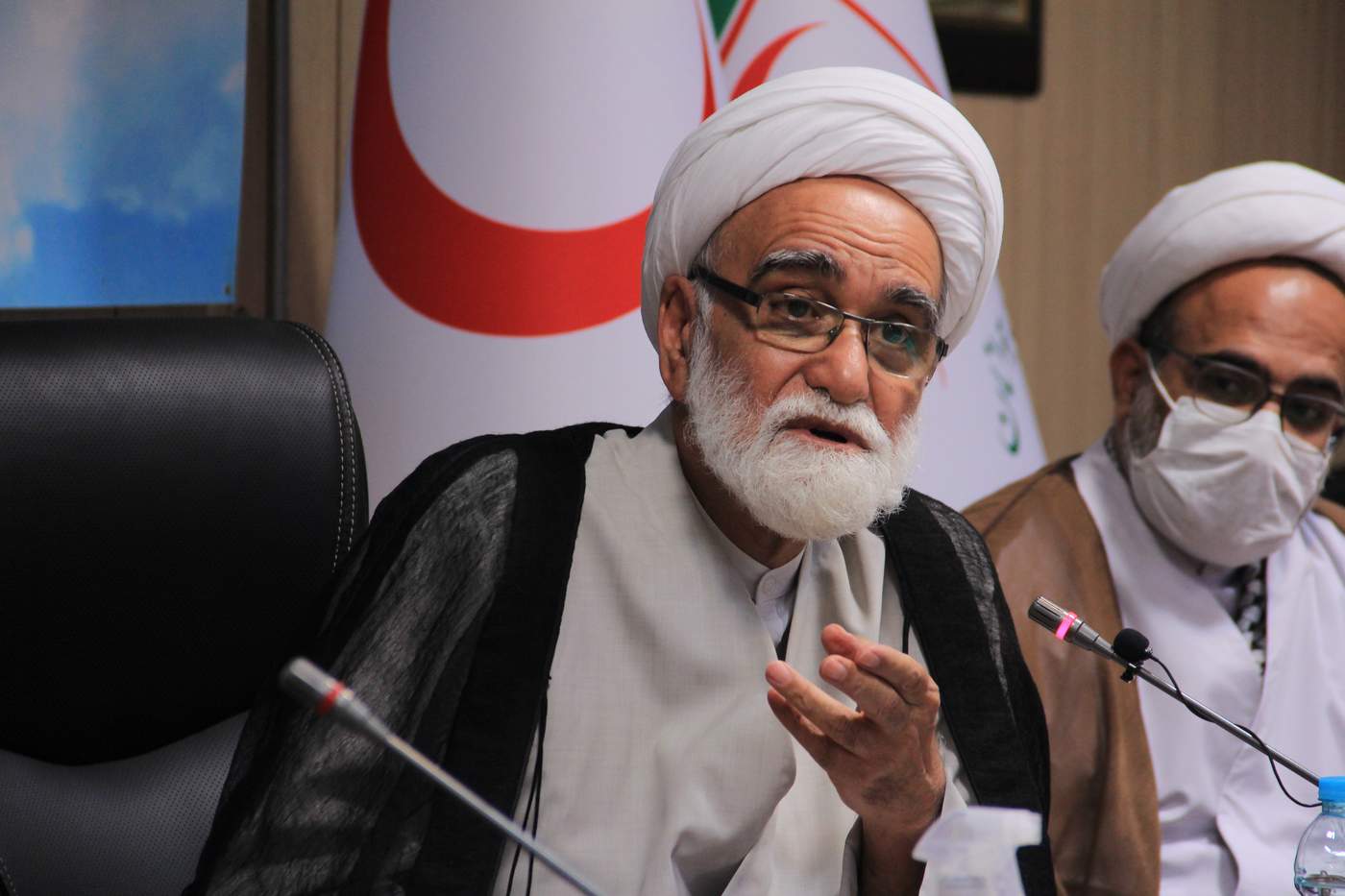 حجت‌‌الاسلام‌والمسلمین معزی تأکید کرد: اهمیت ترویج معنویت اخلاق و روحیه انقلابی در جوانان