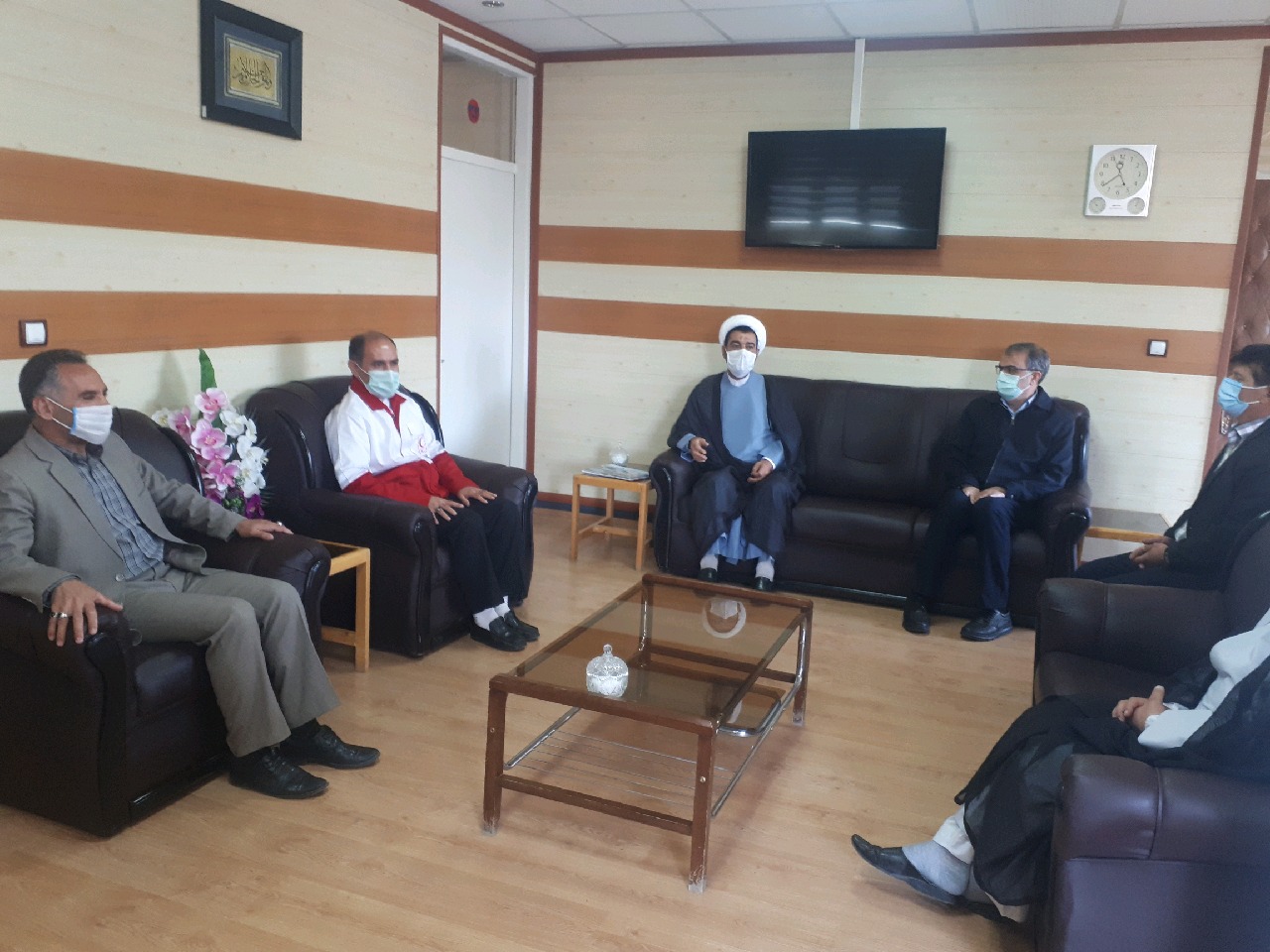 مشارکت بخشداران و دهیاران برای راه اندازی خانه های هلال در روستاهای اردبیل
