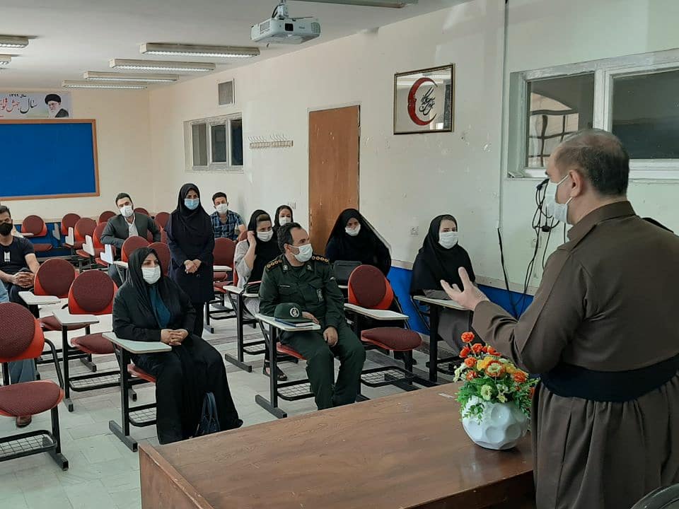آیین تجلیل از زوج‌های جوان هلال‌احمر استان کرمانشاه به مناسبت سالروز پیوند آسمانی حضرت علی(ع) و حضرت فاطمه(س) 