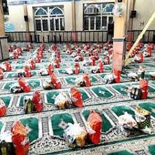 توزیع کمک های مومنانه خیرین کرمانشاه میان خانوارهای آسیب دیده ناشی از کرونا