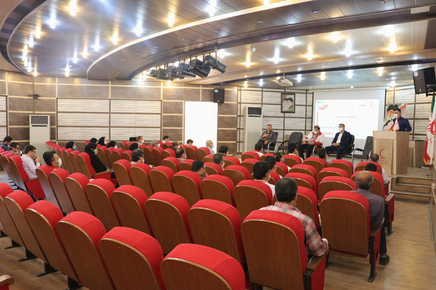 برگزاری جلسه شورای اداری هلال‌احمر بوشهر با محوریت انتخابات مجامع شهرستانی 