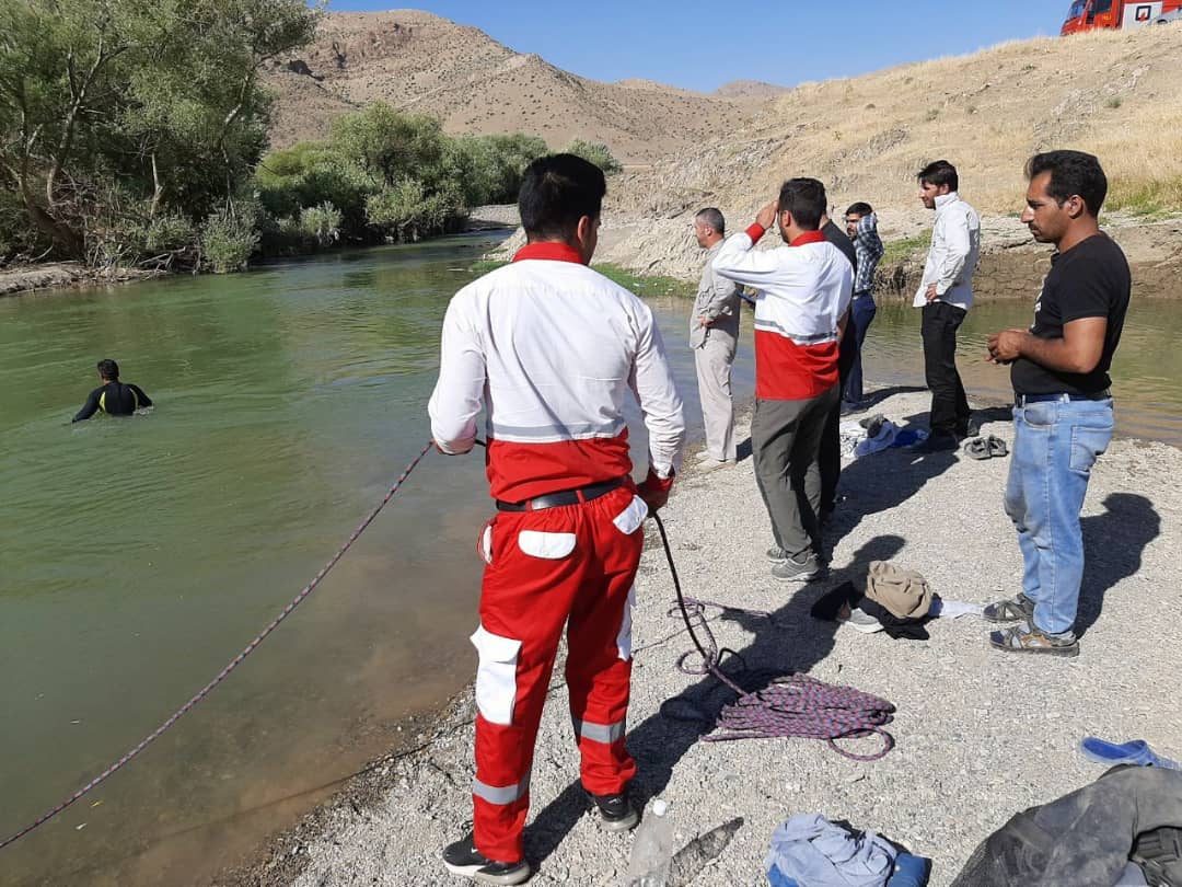 کشف جسد جوان ۲۰ ساله غرق شده در روستای کهریز کلان شهرستان کنگاور