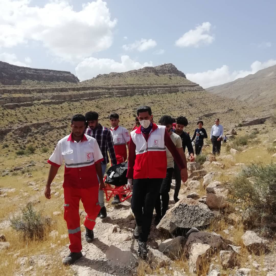کشف پیکر فرد سقوط کرده از ارتفاعات منطقه بشکال در استان فارس