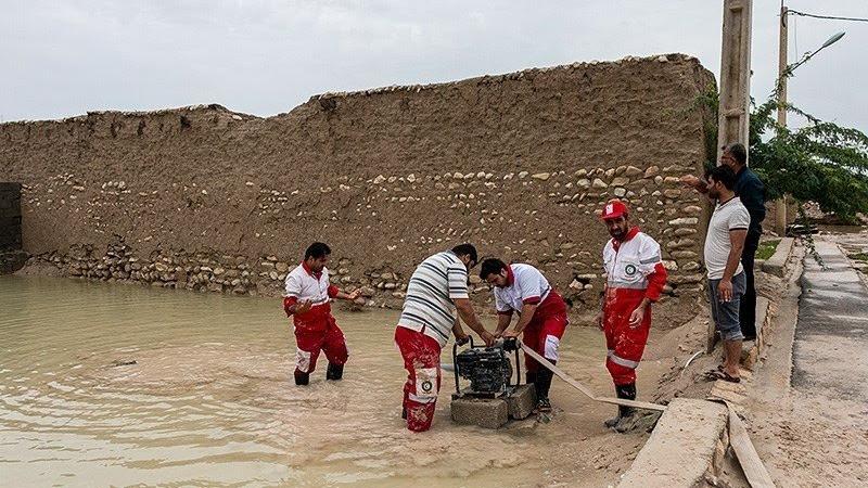 امدادرسانی به ۳۴۰نفر در سیل هرسین کرمانشاه/ فعالیت ۱۱تیم عملیاتی