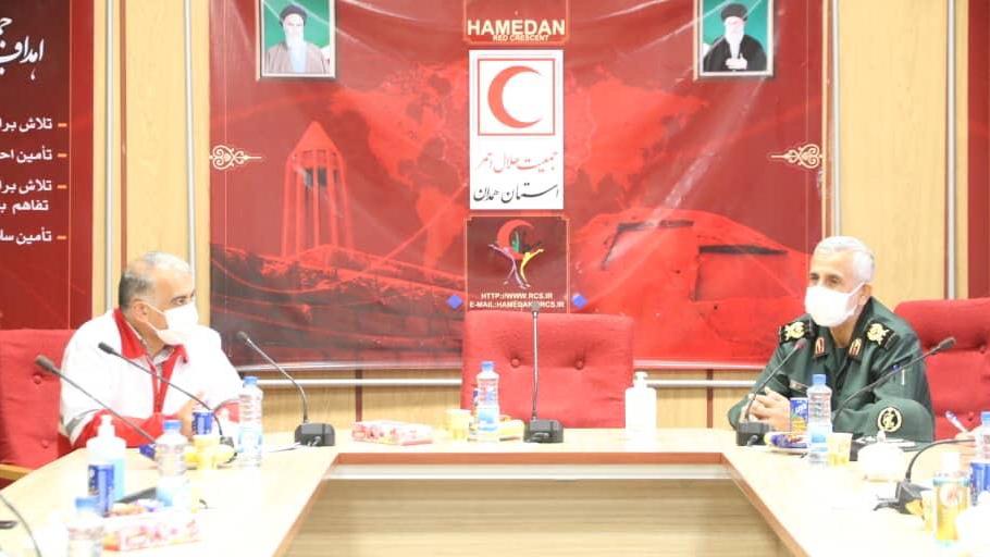 فعالیت نجاتگران و بسیجیان در جهت رضای خداوند و خدمت به خلق خداست