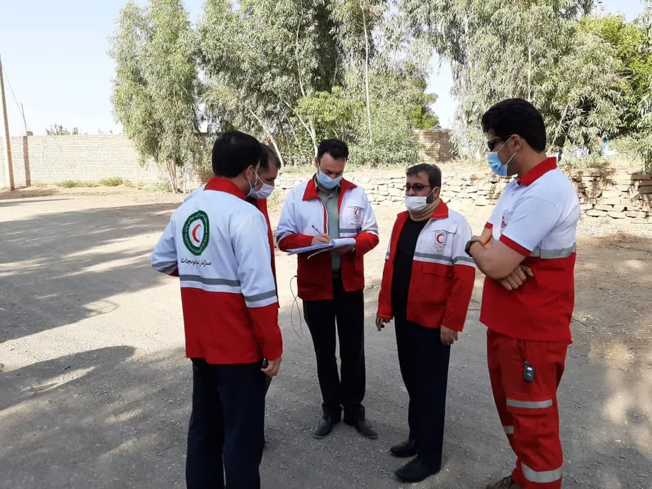مانور فرضی زلزله در روستای طایقان استان قم برگزار شد