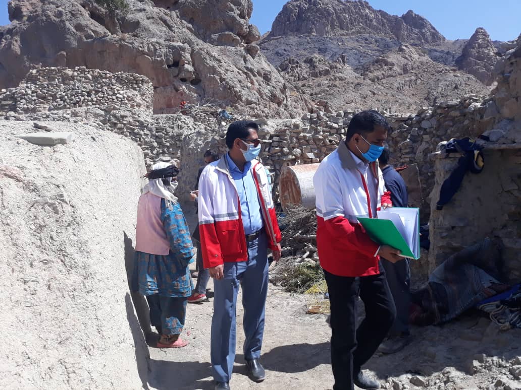 نذر آب برای ۱۱ روستای تشنه خراسان جنوبی/ تلاش داوطلبان برای رفع مشکلات کم آبی