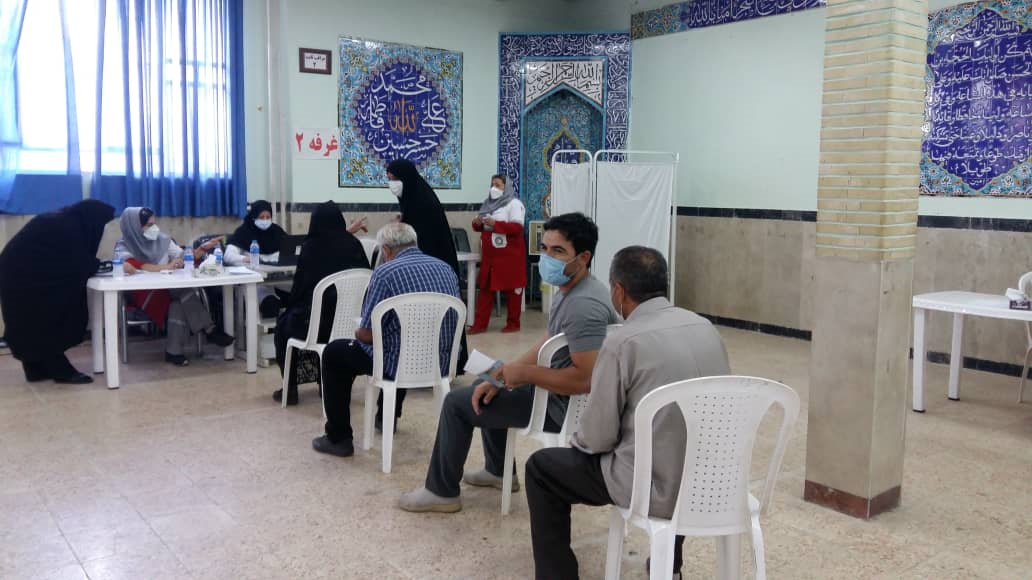 تزریق عمومی واکسن کرونا توسط هلال احمر قزوین ادامه دارد