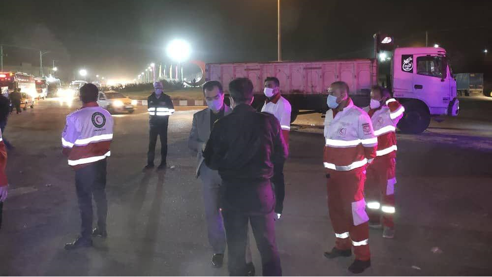 امدادرسانی به در راهماندگان طوفان شن در خراسانشمالی
