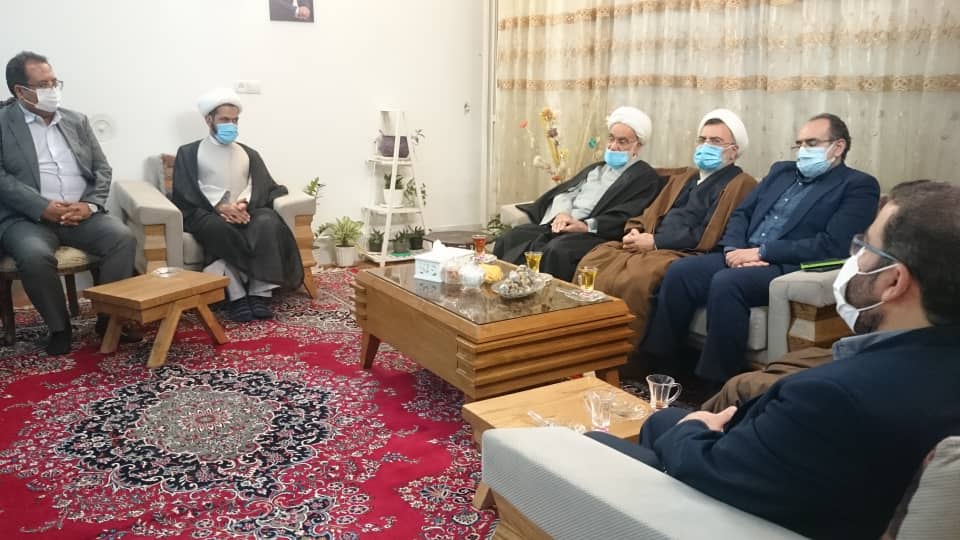 دیدار حجت الاسلام والمسلمین معزی با خانواده مرحوم علامه مهری