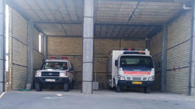 کمک ۴۵۰ میلیون ریالی خیر لارستانی برای تجهیز پارکینگ پایگاه امدادی هلال احمر در چهار برکه