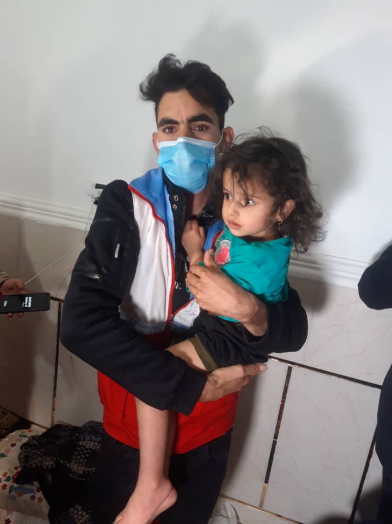 با تلاش امدادگران هلال‌احمر میناب کودک گمشده روستایی پیدا شد