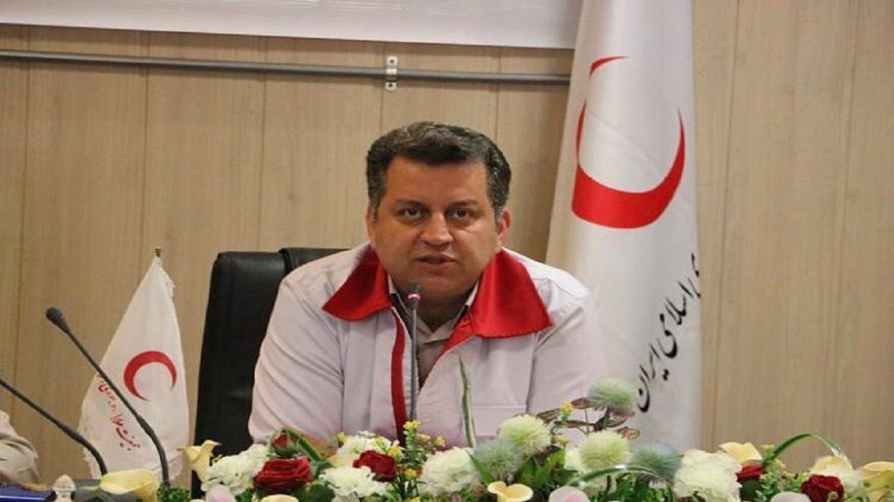 ارائه خدمات عوامل عملیاتی جمعیت هلال احمر استان یزد در نوروز به هموطنان/ ۶۶ امدادگر و نجاتگر در شبانه روز خدمات خود را ارائه می کنند