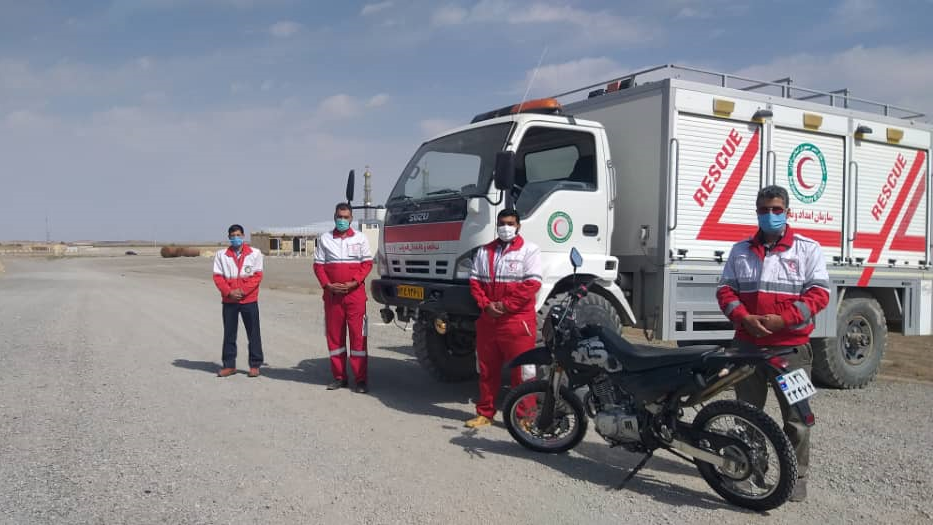 خدمت‌رسانی 194 امدادگر و نجاتگر هلال‌احمر به زائران پیاده امام رضا(ع)