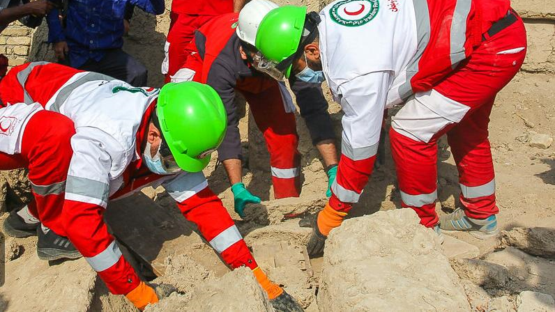  اجرای مانور در خط 2 قطار شهری کلانشهر اصفهان با مشارکت جمعیت هلال احمر