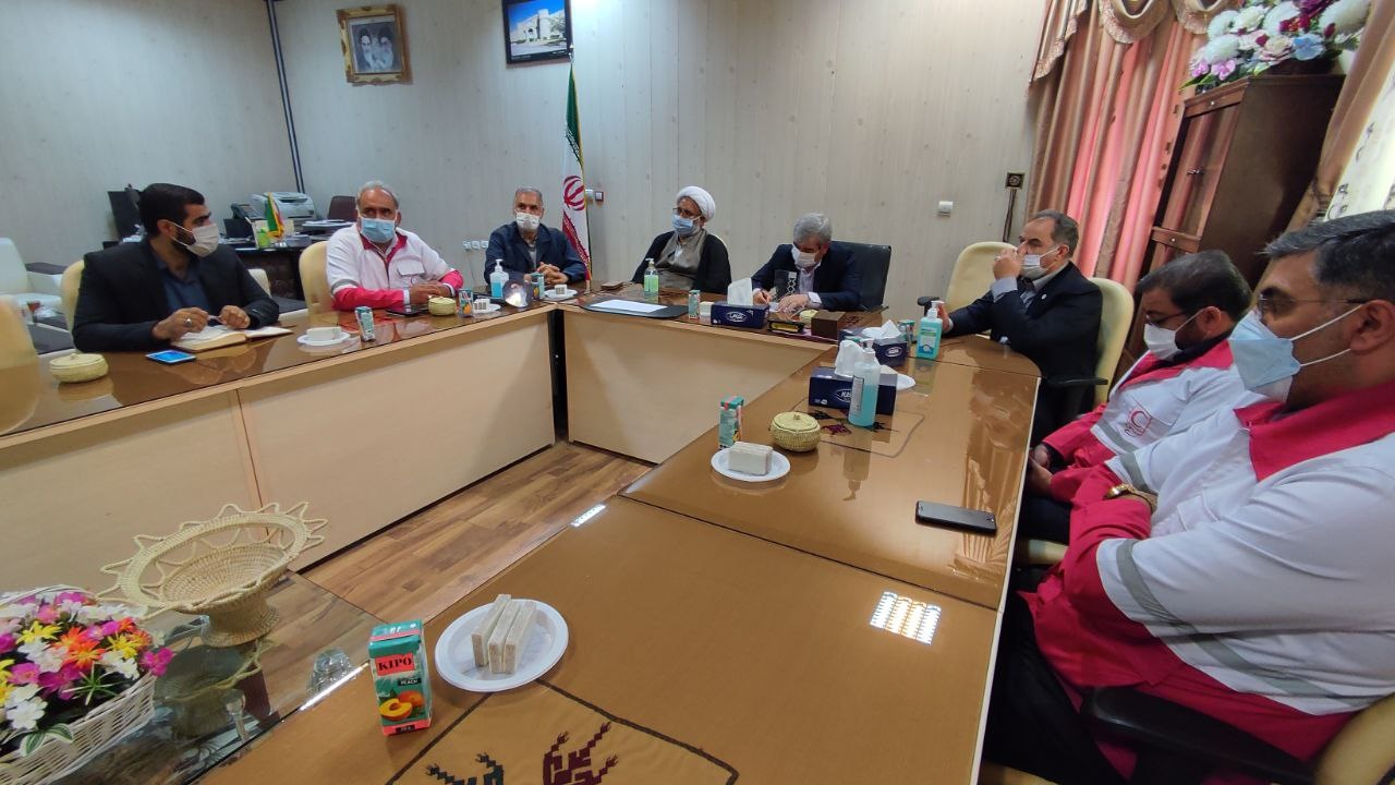 بازدید رئیس سازمان جوانان هلال‌احمر از اجرای طرح نذرآب 4 در شهرستان ایرانشهر