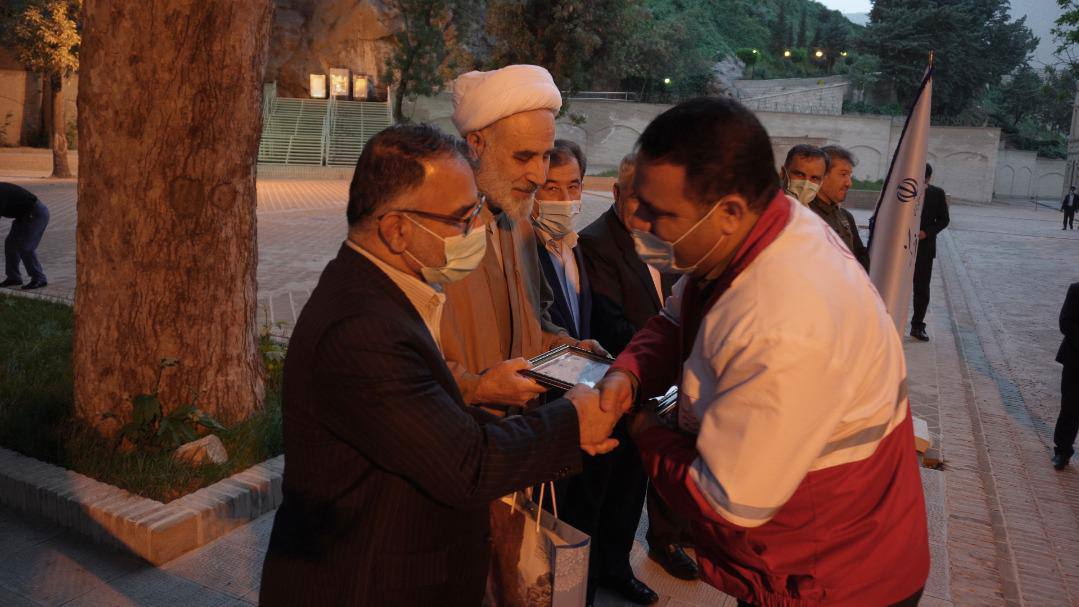 قدردادنی استاندار لرستان از جمعیت هلالاحمر