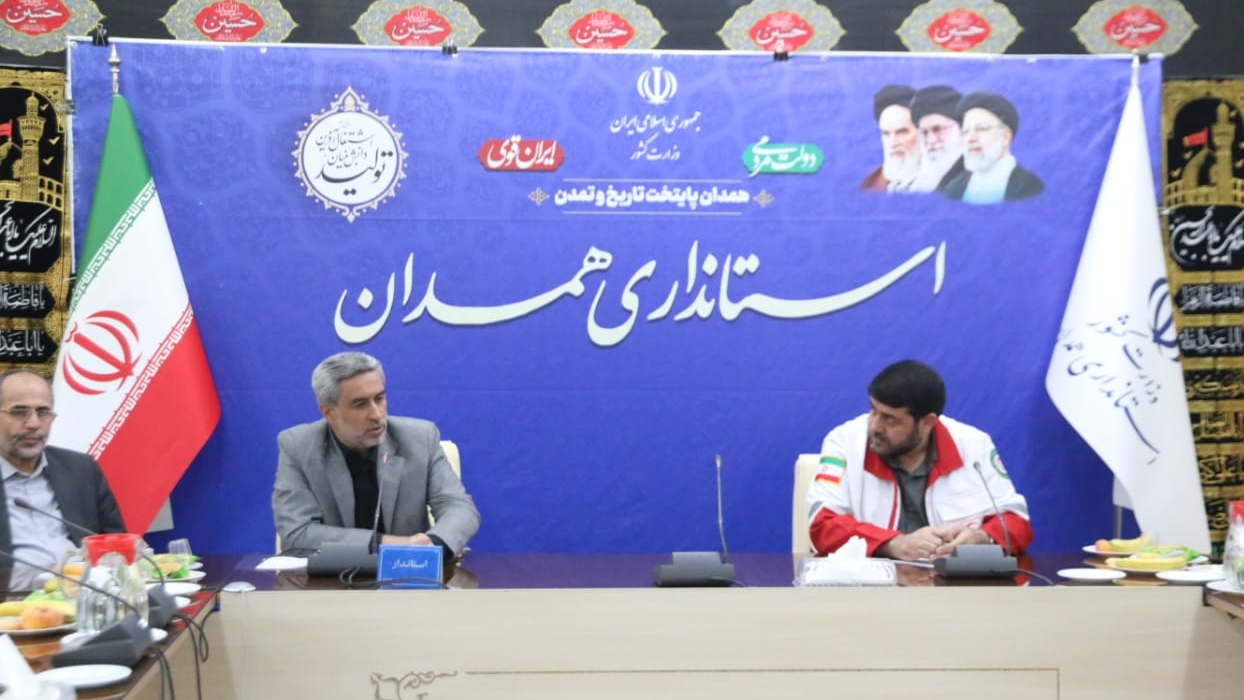 هلال احمر در خط مقدم آبرسانی به استان همدان/ تلاش برای تکمیل خط لوله انتقال اضطراری آب آشامیدنی
