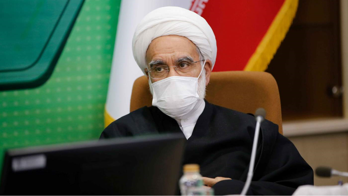نماینده رهبر انقلاب در جمعیت هلال احمر تاکید کرد:ضرورت توجه به تخصص و تعهد در گزینش