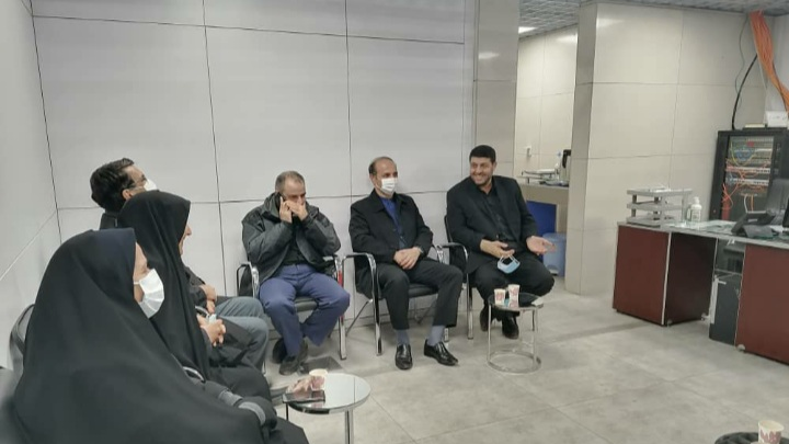 نشست صمیمی دکتر کولیوند با جمعی از اعضای هیات مدیره هلال احمر کرمان