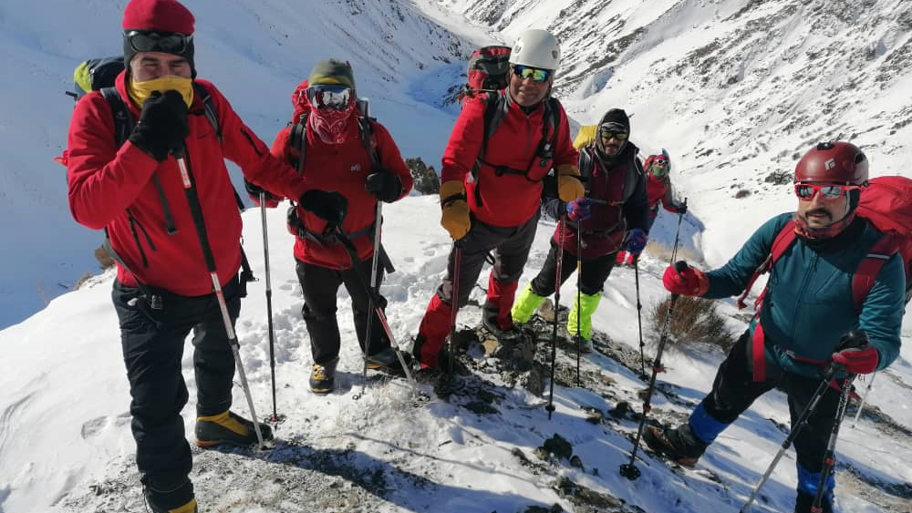 پنجمین روز جست‌وجوی ۲ مفقودی در ارتفاعات میشو/نجاتگرانِ ۱۰ شهرستان عملیات جست‌وجو را ادامه می‌دهند