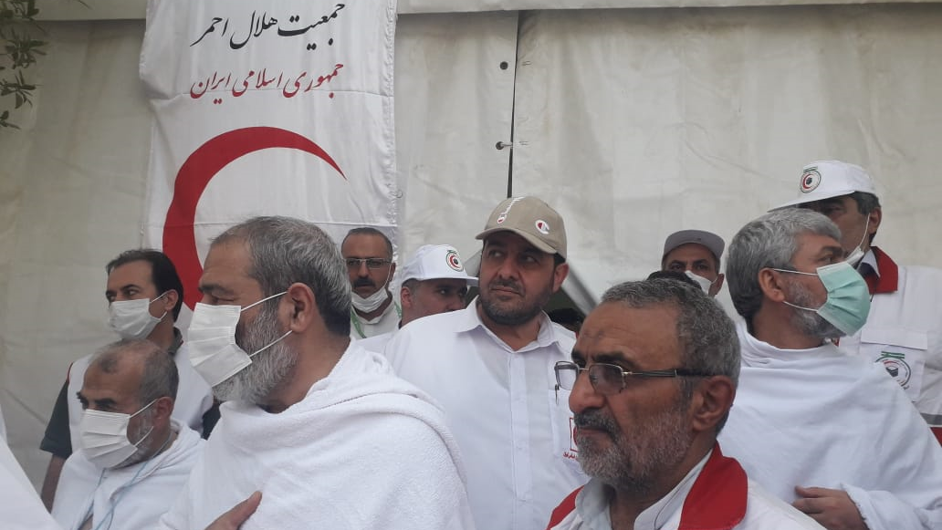 استقرار عوامل هلال احمر در سرزمین منا/ دکتر کولیوند: تمام تجهیزات و امکانات هلال احمر در اختیار حجاج است