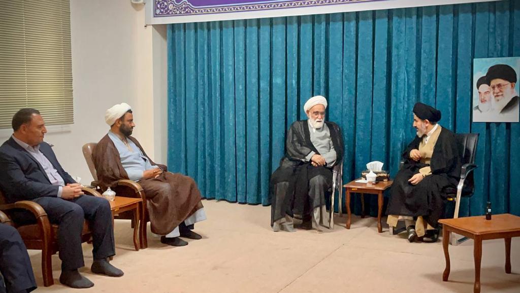 دیدار نماینده رهبر معظم انقلاب در جمعیت هلال احمر با امام جمعه شهرستان ارومیه