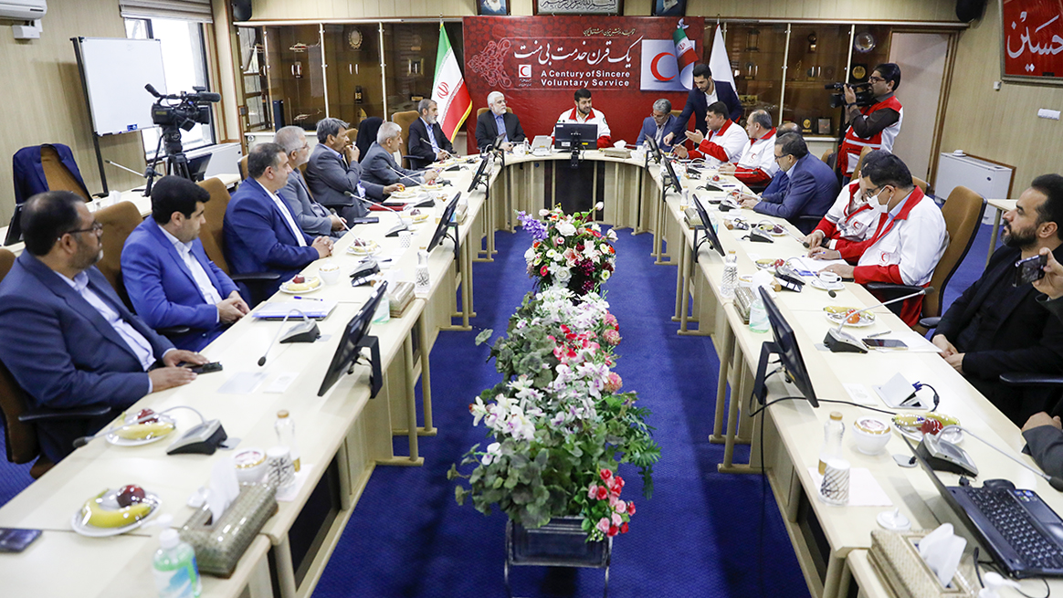 دکتر کولیوند: هلال احمر چهره بشردوستانه جمهوری اسلامی ایران را به جهانیان نشان داد
