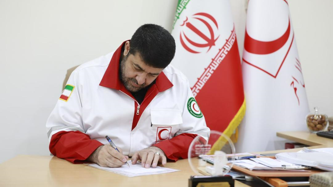 دکتر کولیوند روز جهانی صلیب سرخ و هلال‌احمر را تبریک گفت