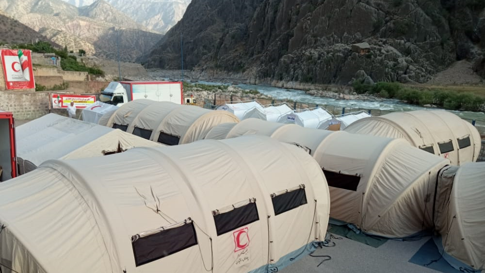 ویزیت رایگان ۵۱۰ نفر توسط پزشکان مستقر در واحد BHCU هلال احمر چهارمحال و بختیاری