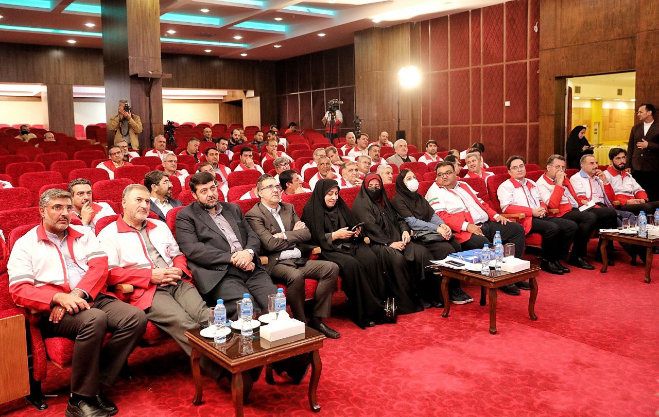 گردهمایی مدیران عالی ستادی و استانی هلال با حضور رئیس جمعیت هلال‌احمر در مشهدمقدس/ گزارش تصویری