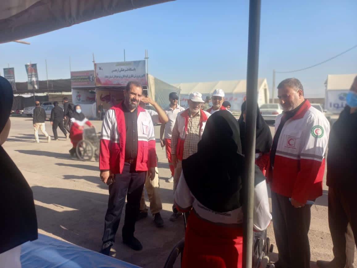 حضور دبیرکل جمعیت هلالاحمر در پایانه مرزی مهران/گزارش تصویری