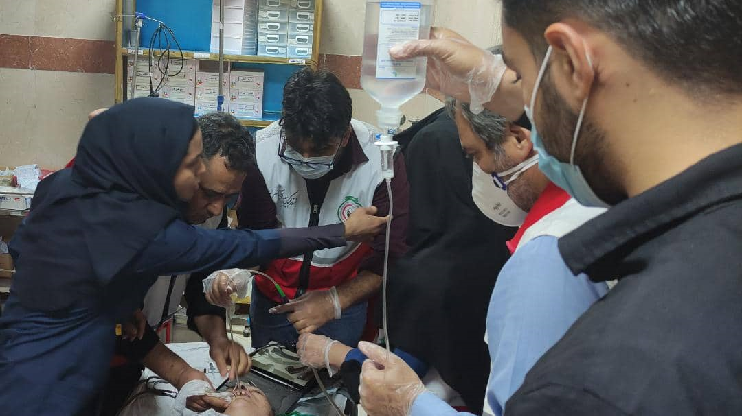 زائر دچار ایست قلبی با تلاش تیم درمان هلالاحمر در نجف احیا شد