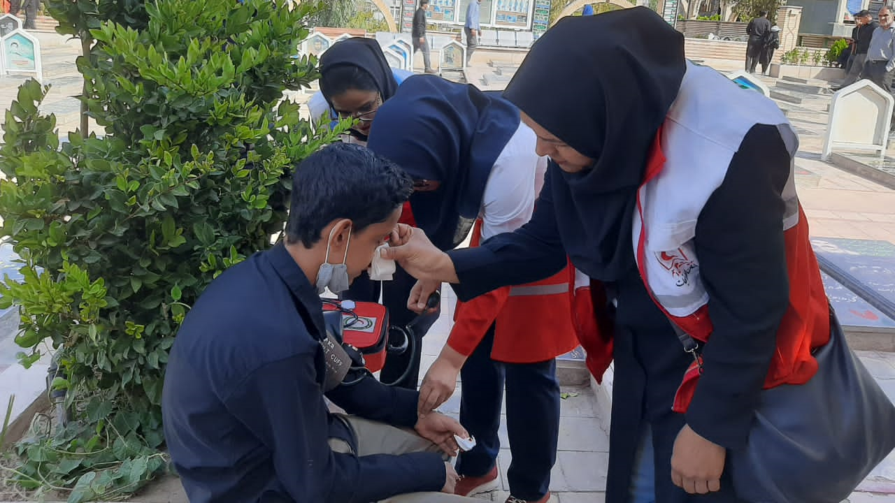 خدمات رسانی هلال احمر قم به بیش از 34 هزار زائر اربعین حسین