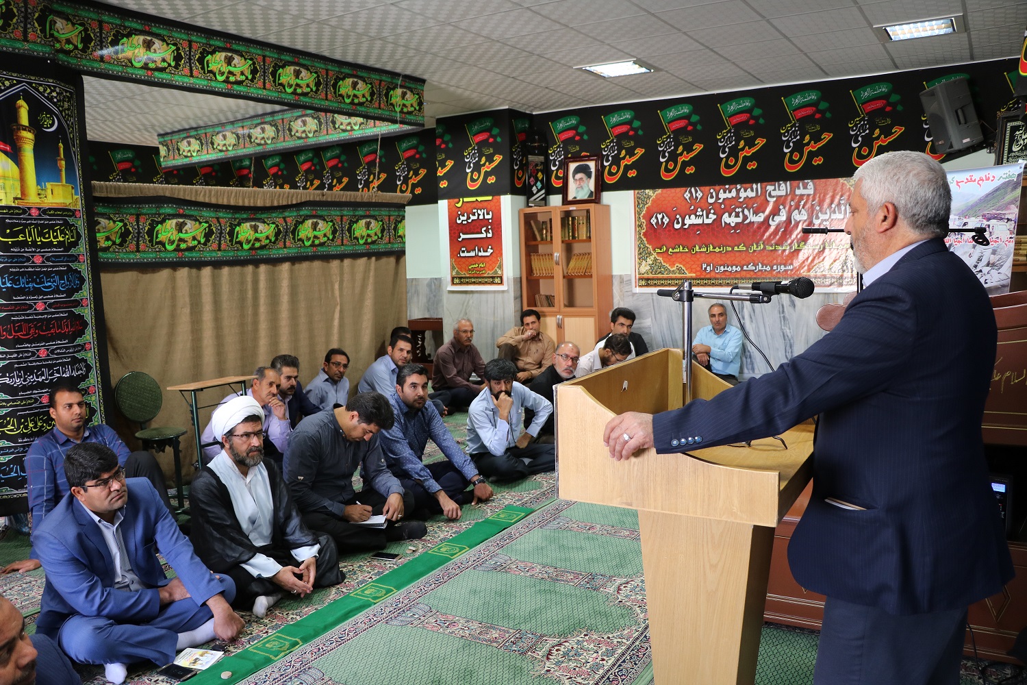 مدیرکل بنیاد شهید کرمان: نقش امدادگران هلال احمر در جنگ تحمیلی ستودنی است