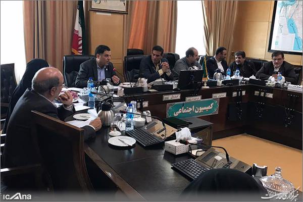 با حضور رئیس جمعیت هلال احمر در مجلس شورای اسلامی انجام شد: رد طرح ادغام هلال احمر، اورژانس و مدیریت بحران با رای بالای اعضای کمیسیون اجتماعی مجلس/ قول مساعد برای حمایت از هلال احمر در موضوع مالیات بر ارزش افزوده