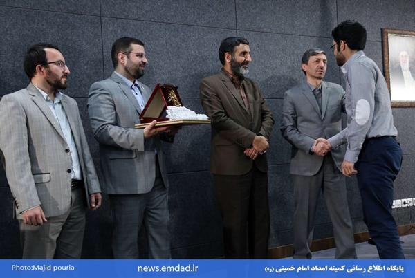 حضور کاروانهای سلامت همراه با گروههای جهادی در مناطق محروم و کمبرخوردار