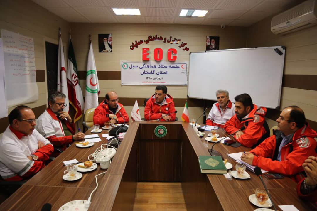 برگزاری جلسه ویدئو کنفرانس رئیس جمعیت هلال احمر با استان های درگیر سیل/ تمهیدات لازم برای اسکان و تغذیه اضطراری