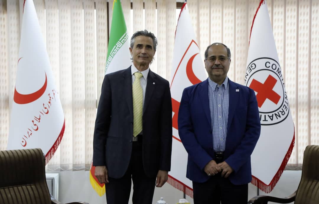 دکتر پیروی در دیدار با رئیس دفتر کمیته بین‌المللی صلیب‌سرخ در تهران: بشردوستی مرز و نژاد نمی‌شناسد