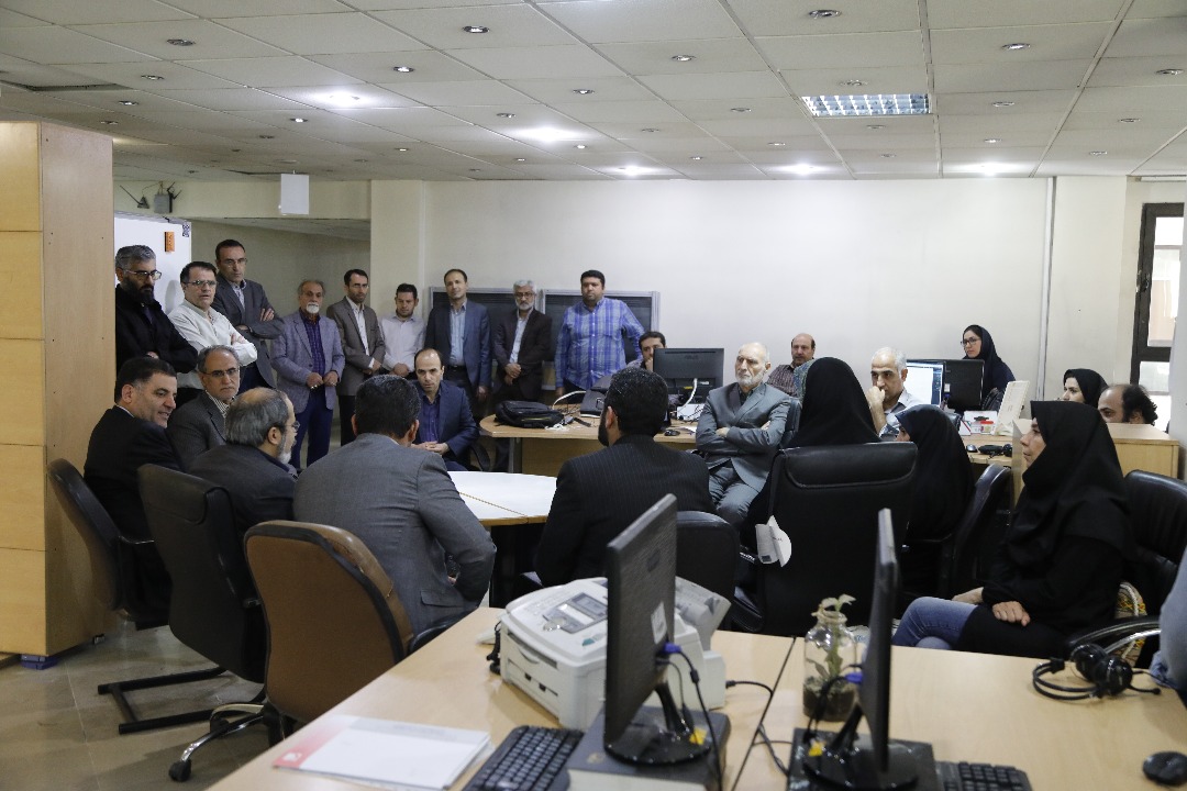 دیدار دکتر پیوندی با کارکنان روابط عمومی جمعیت هلال‌احمر به مناسبت روز ارتباطات