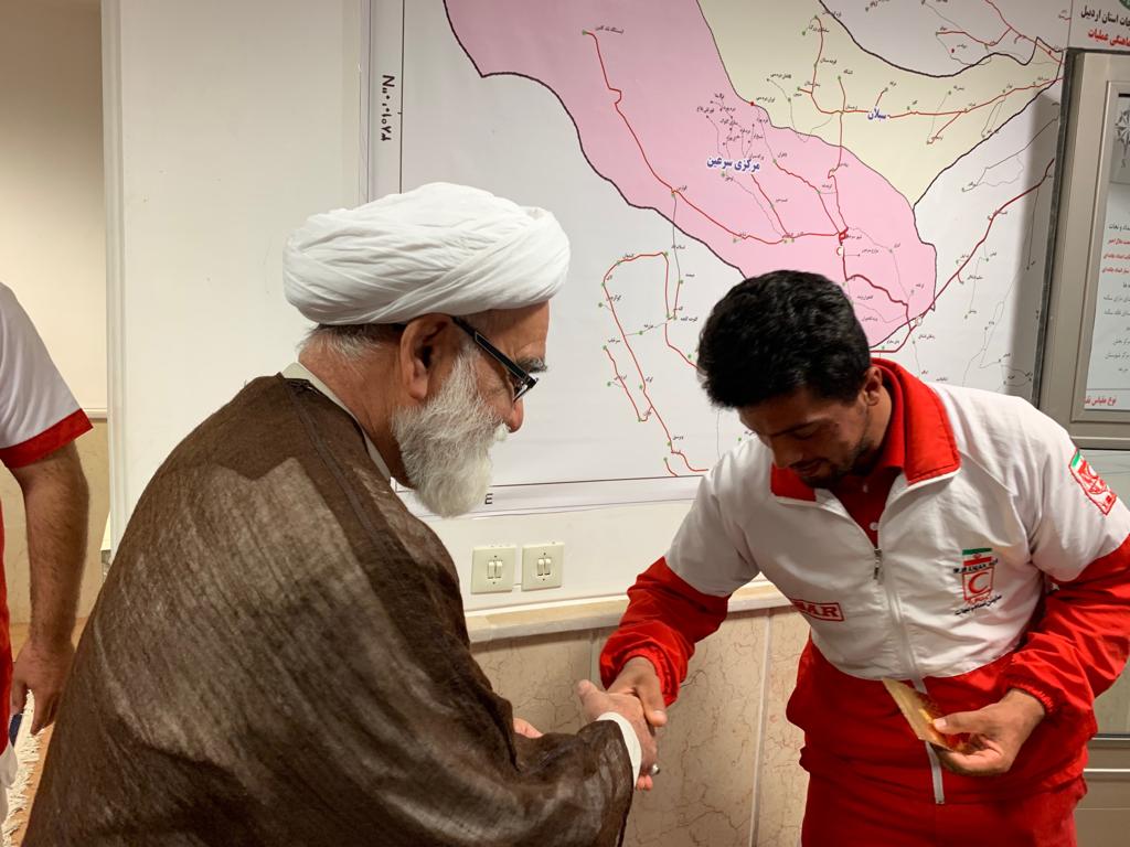 بازديد نماينده وليفقيه در جمعيت هلالاحمر از پايگاه امداد و نجات جادهاي سرعين