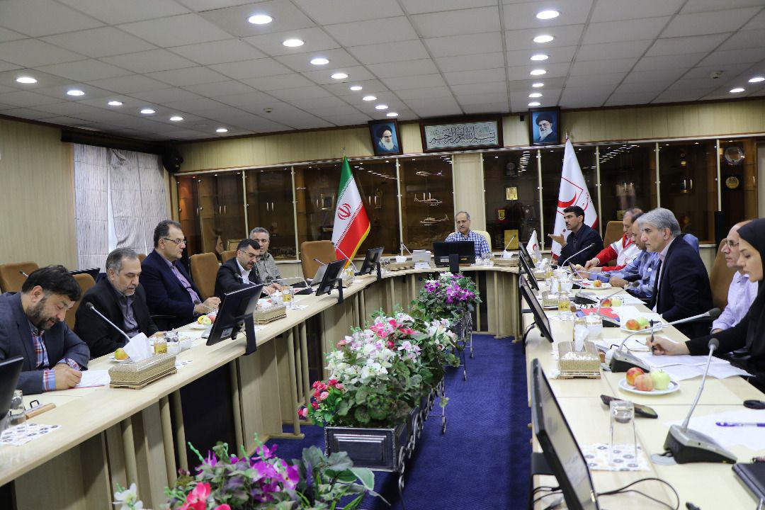 تصویب اولویتهای پژوهشی جمعیت هلالاحمر و آییننامههای حمایت از پایاننامهها، مقاله و شرکت در همایشهای علمی