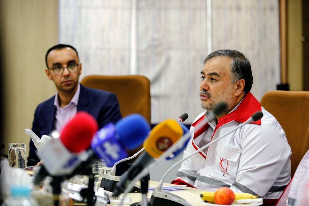 دبیرکل جمعیت هلال‌احمر خبر داد: افزایش 40 درصدی پوشش خدمات امدادی و درمانی در اربعین 98/ آغاز خدمات از 13 مهر تا 3 آبان