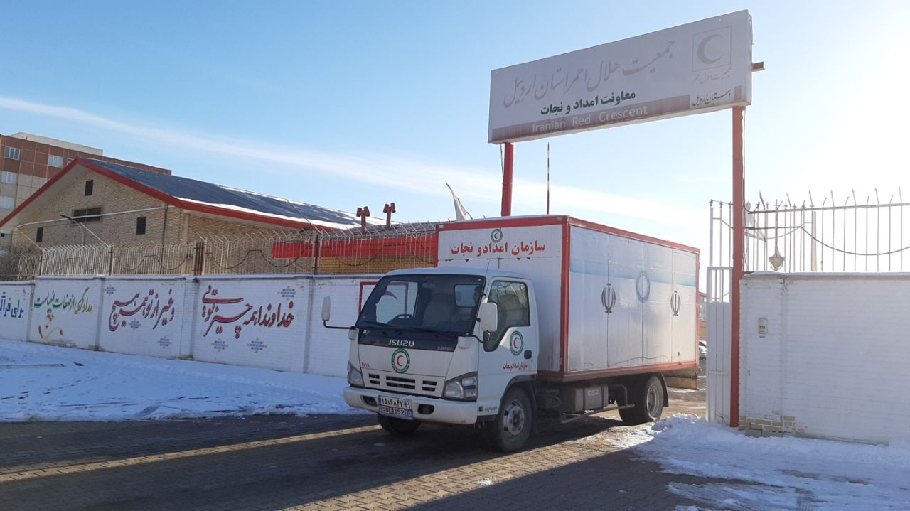 ارسال سومین محموله کمک های مردمی استان اردبیل به مناطق سیل زده