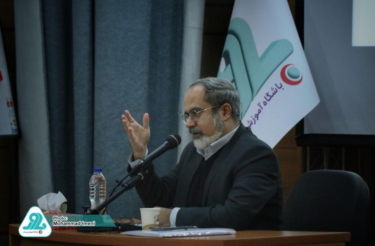 با رعایت اخلاق رسانه‌ای در شرایط بحرانی هوشمندانه گام بردارید